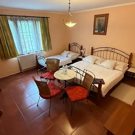 Albatros Guest house